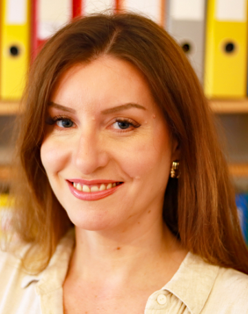Dr_Franziska_Bartl_PS_360x456px