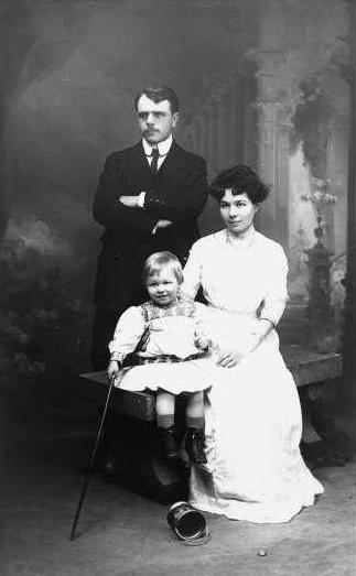 Messiaen with his parents